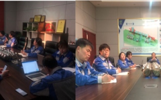 努力工作，健康生活，艾灸培訓(xùn)中